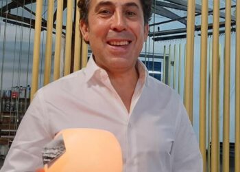 Pontecesures, berce dos últimos cereiros galegos: «Quero crear un museo da cera no Camiño»