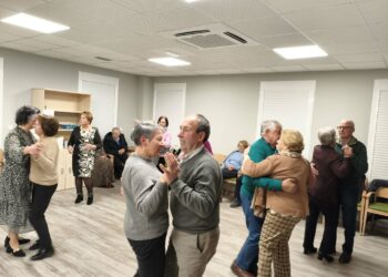 Frades celebra unha primeira Festa Pre Fin de Ano