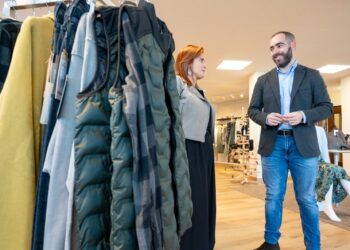 As axudas municipais impulsan novos negocios e reabren baixos comerciais en Rianxo