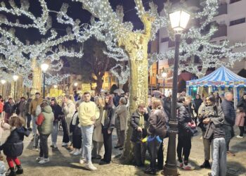 O comercio e a hostalaría de Arzúa brillan nun Día do Comercio Local marcado pola alta participación