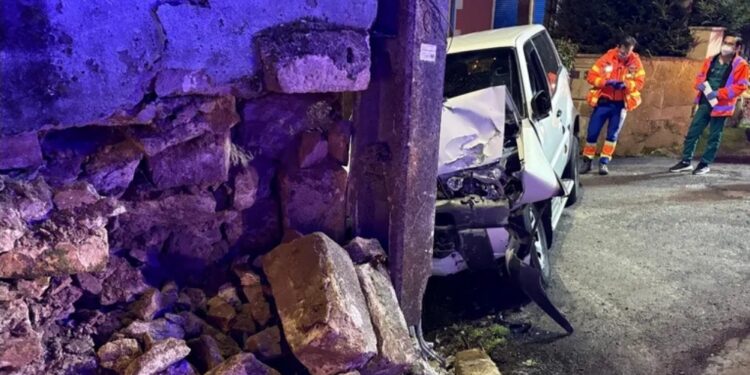 Falece un veciño de Rianxo nun accidente de tráfico en Noiteboa