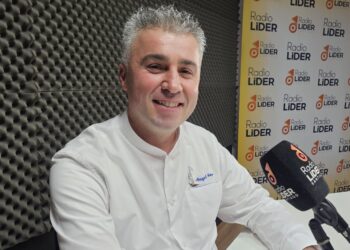 Peixes e mariscos galegos, do mar á mesa en menos de 24 horas: o modelo de éxito de Ángel Mar