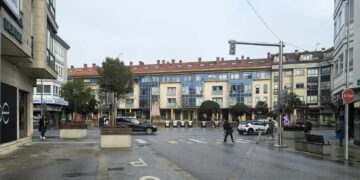 Ames precinta un caixeiro automático situado en Bertamiráns