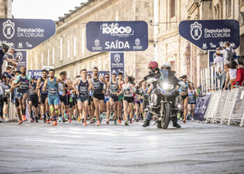 Milleiros de atletas percorrerán as rúas de Santiago na IV edición da proba “Os 10.000 peregrinos” da Deputación