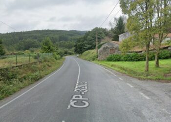 A Deputación inviste máis de 800.000 euros na mellora integral do firme da estrada de Burricios a Pena de Martín, en Oza-Cesuras