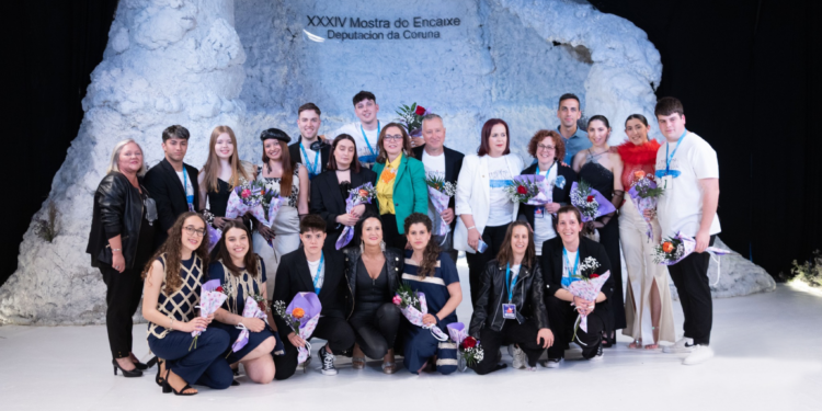 A XXXV Mostra do Encaixe abre as inscricións para formar parte do voluntariado desta cita