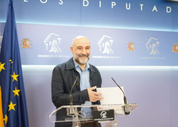 BNG reclama ao Goberno do Estado a reposición inmediata dos servizos ferroviarios entre Santiago e Vilagarcía