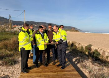 Pedro Blanco pon en valor o reforzo do Goberno na protección ambiental do litoral de Carballo con 1,7 millóns de euros