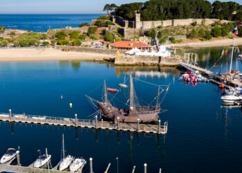 Baiona te acoge en Semana Santa con una villa llena de mucha historia