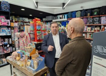 Julio Abalde destaca o impulso do Goberno ás axudas para libros e becas no curso 2026-2027