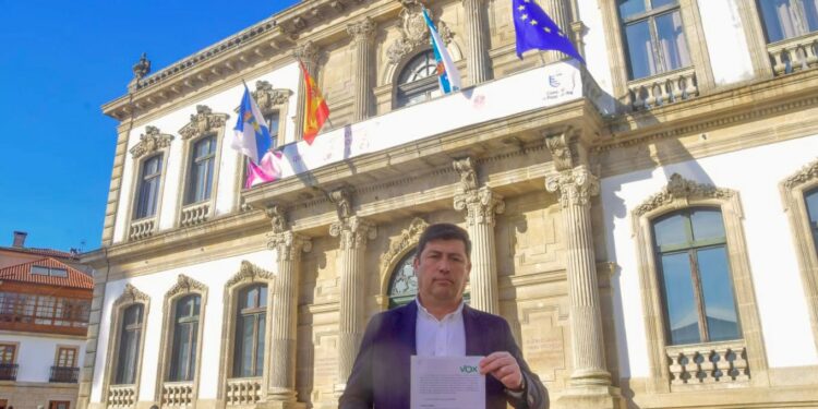 VOX considera que los presupuestos municipales de Pontevedra son una ‘estafa’ y presenta alegaciones