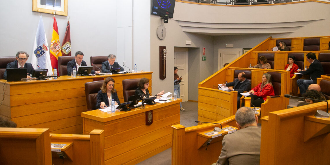 A Deputación reclama ambulancias medicalizadas para cubrir as necesidades da comarca de Bergantiños e da Costa da Morte