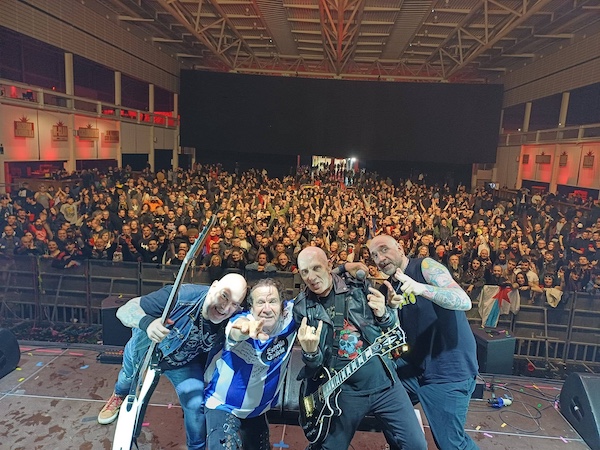 OBUS llenan el Exporock de Coruña y siguen su gira