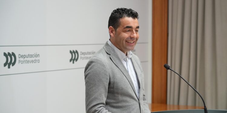 A Deputación de Pontevedra aproba a concesión dun millón de euros para apoiar 96 novas contratacións de persoal