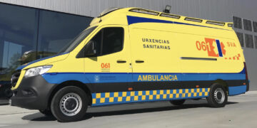 Falece un home en Arzúa tras quedar atrapado entre un tractor e unha árbore