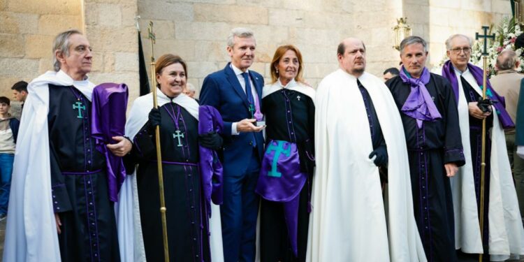 Rueda participa na procesión dos Pasos do Xoves Santo en Pontevedra