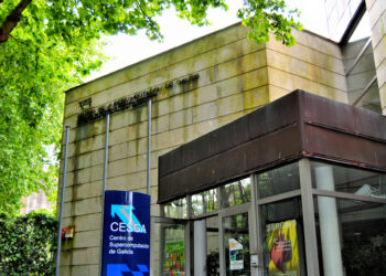 El ministro Óscar López visita el CESGA en Santiago, el segundo centro de computación más importante de España