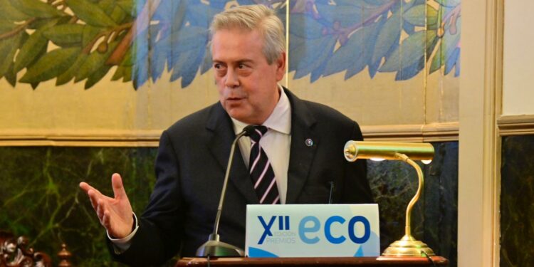 O conselleiro de sanidade, Gómez Caamaño, participou na entrevista de Matinal Líder