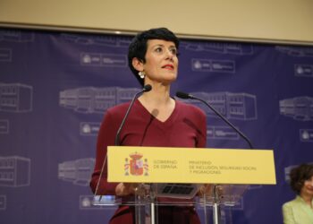 El Gobierno lanza un portal web específico para la regularización extraordinaria de migrantes