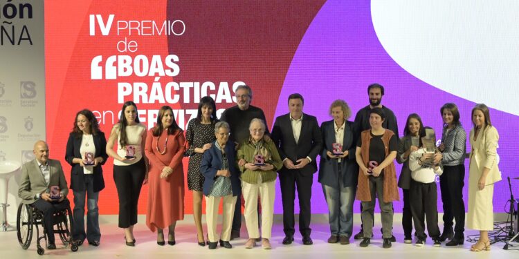 Máis de cen entidades sociais da Coruña reciben 1,28 millóns de euros en axudas da Deputación de A Coruña