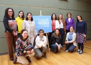 Vimianzo acolleu o encontro «Alza Voz de Muller»