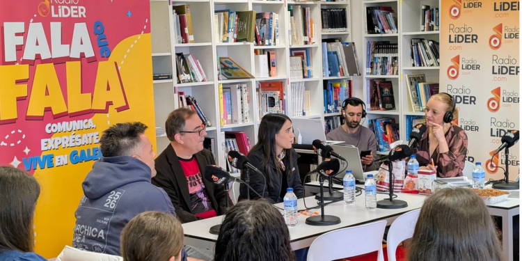 O Fala que Fala de Radio Líder emitese desde Friol