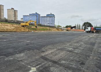 Avanzan as obras de remodelación das pistas de fútbol de Caranza para crear un novo campo de fútbol 11