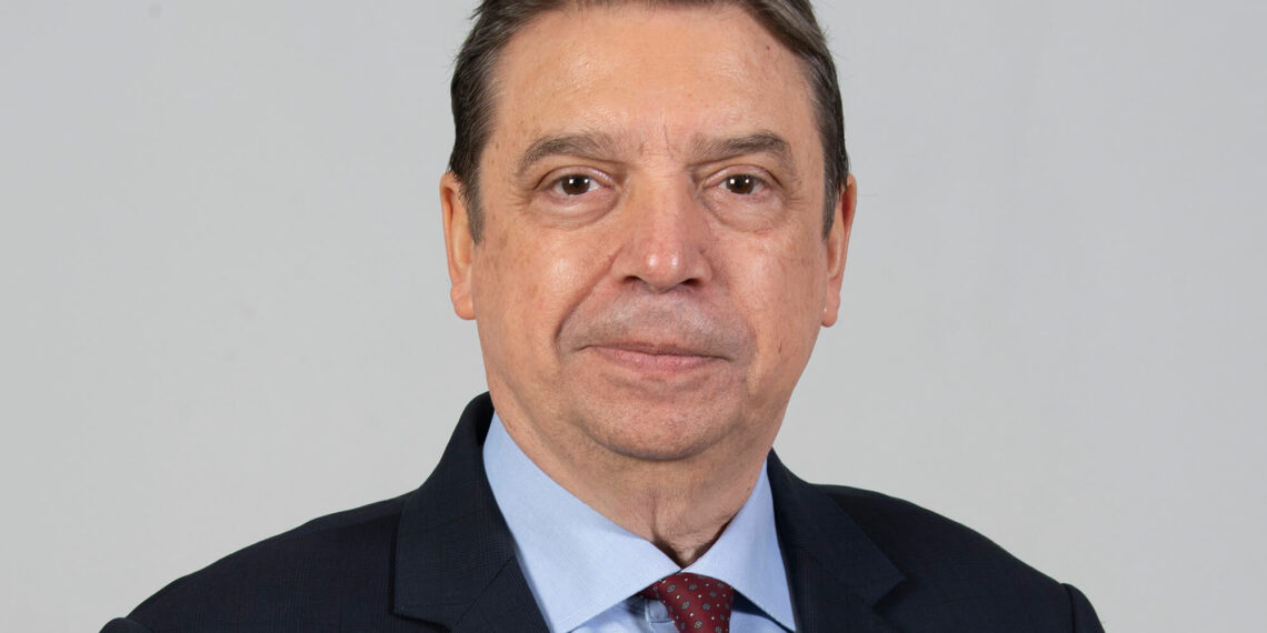 El Ministerio de Agricultura levanta las medidas de confinamiento de aves de corral en toda España