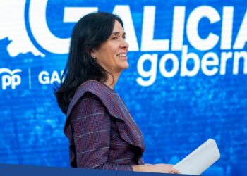 Paula Prado denuncia en Radio Líder la okupación de viviendas en Galicia