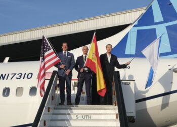 Santiago de Compostela tendrá vuelo directo a Nueva York de mayo a septiembre