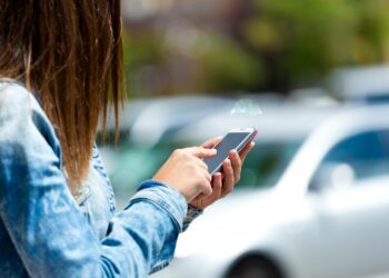 Estos son los errores que te pueden salir más caros al elegir tu seguro de coche
