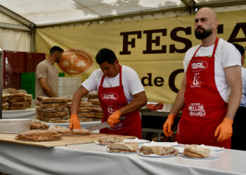 Carral impulsará la hostelería local con la nueva ruta gastronómica Entre migas e tostas