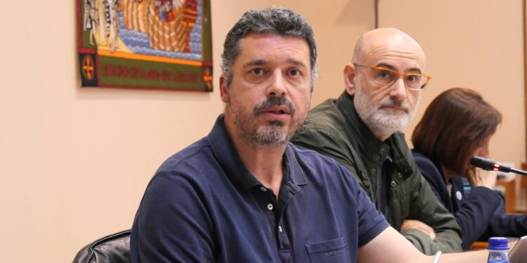 BNG acusa a Xunta de «colaborar na conxelación salarial» de máis de 35.000 traballadoras do comercio galego