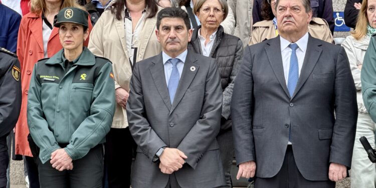 A Coruña condena os feminicidios acontecidos en España