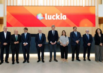 Luckia inaugura su nueva sede central en A Coruña