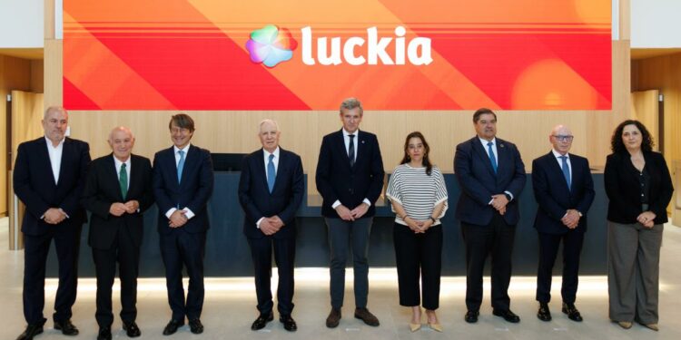 Luckia inaugura su nueva sede central en A Coruña
