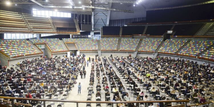 Máis de 6.500 persoas están convocadas mañá en Galicia aos procesos selectivos da Administración Xeral do Estado