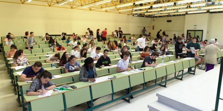 La demanda de clases particulares para la Selectividad crece un 30%