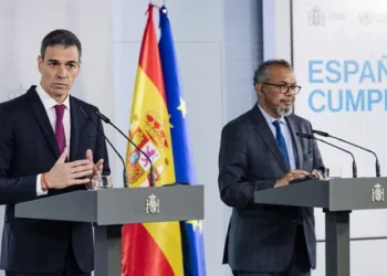 Pedro Sánchez destaca la labor de los profesionales y civismo del pueblo canario en la crisis del hantavirus