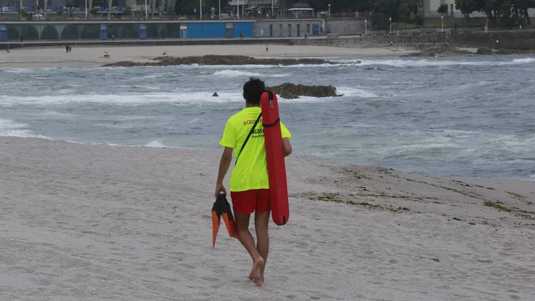 Esta es la fecha de inicio del servicio de socorristas en las playas de Coruña