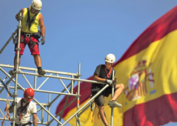 ¿Sabías que puedes empezar a trabajar en 15 días con la nueva regularización en España?