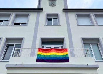 Ares conmemora o 28X, Día da Diversidade Sexual