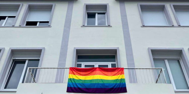 Ares conmemora o 28X, Día da Diversidade Sexual