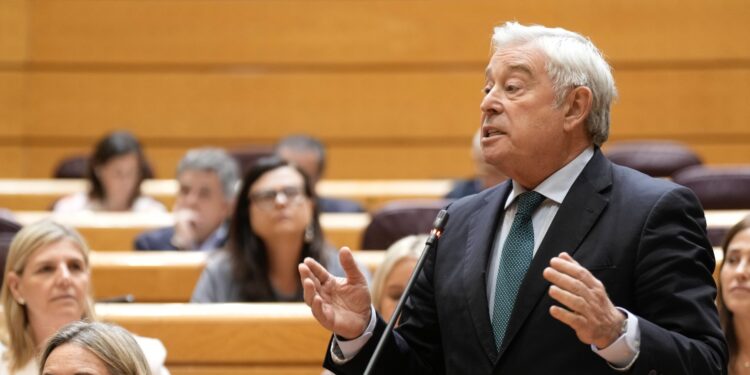 El PP denuncia la poca transparencia del Gobierno con el caso Zapatero