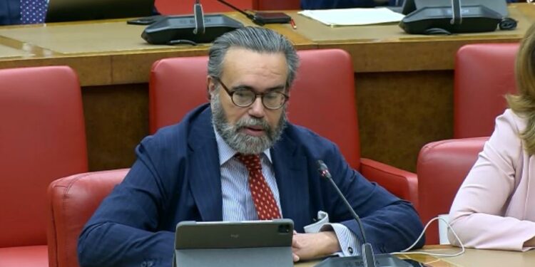 VOX rechaza la transferencia de la AP-9 y pide su gratuidad para los gallegos