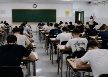 El 22% de los universitarios abandona o cambia de grado en el primer año por falta de orientación temprana
