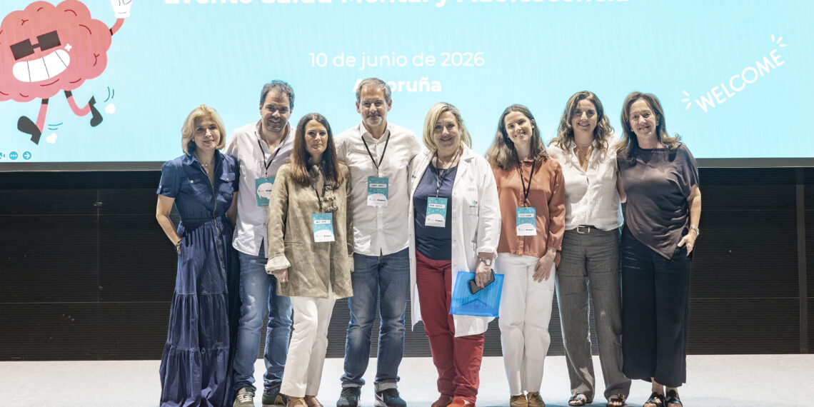 Quirónsalud reúne a más de 170 estudiantes en A Coruña en un encuentro sobre salud mental y hábitos saludables