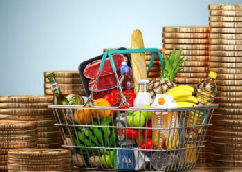 La cesta de la compra sigue apretando el bolsillo de los gallegos