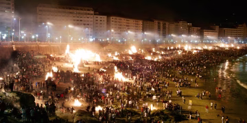 Guía definitiva para no perderse la Noche de San Juan 2026 en A Coruña