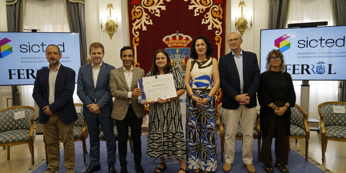 Un total de 24 empresas e persoas do sector turístico ferrolán reciben o premio Sicted